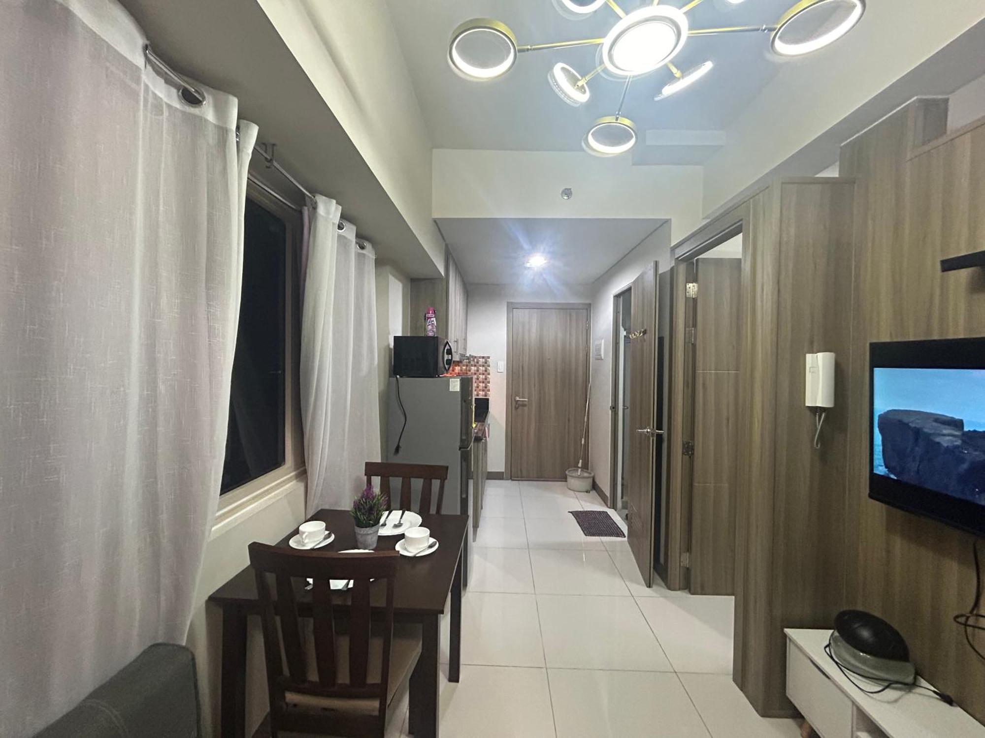 2Br Coast Residences Manila Eksteriør billede